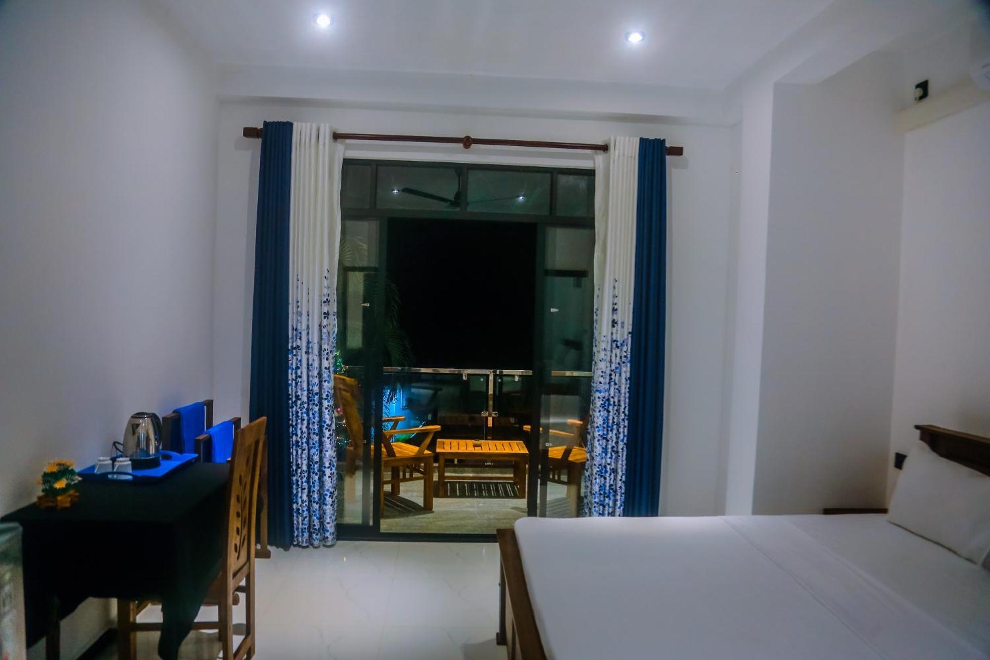 Hotel Mirissa Breeze Zewnętrze zdjęcie